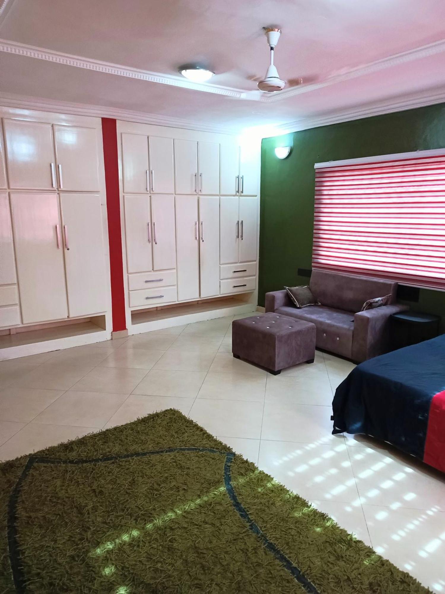 Jetfastventure Apartment Accra Ngoại thất bức ảnh